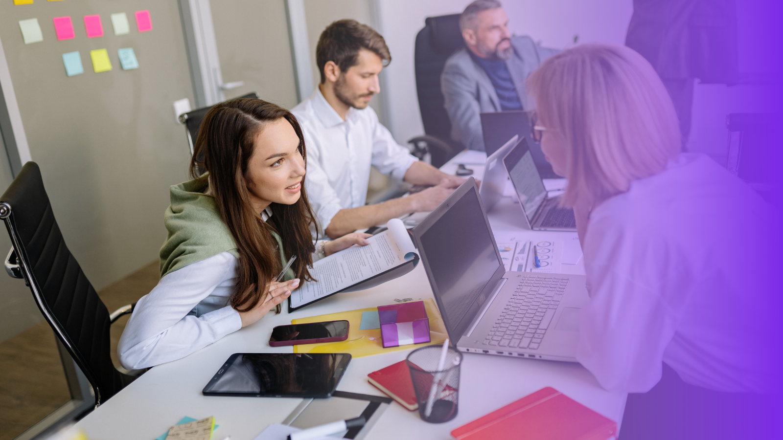 Program mentoringowy w firmie – jak go zaprojektować, wdrożyć i rozwijać? Praktyczny przewodnik HR